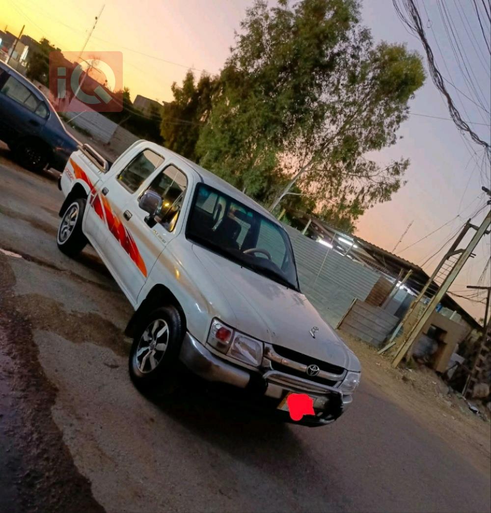 تۆیۆتا هایلۆکس